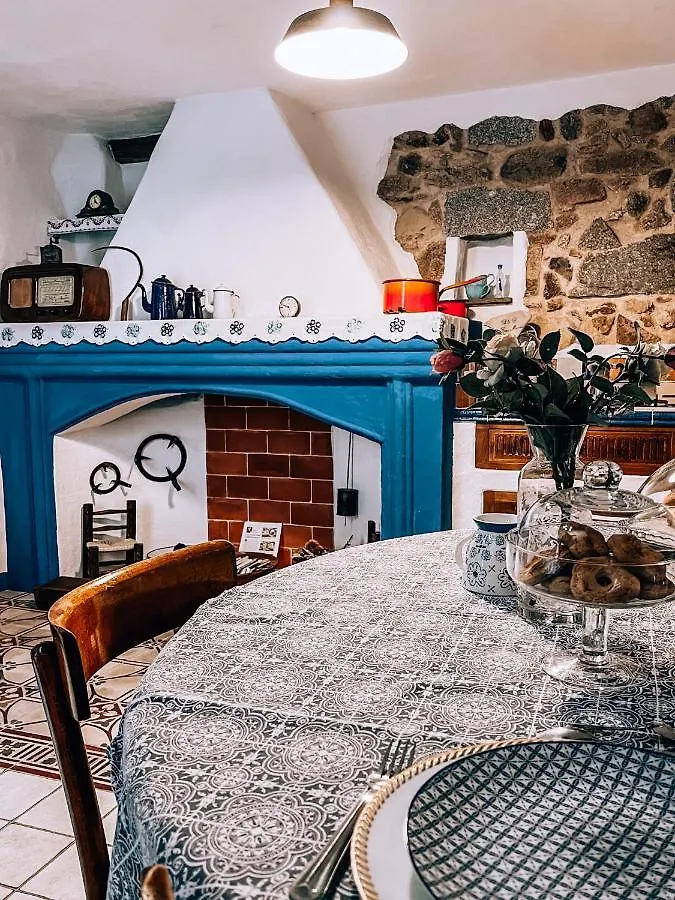 Casa Masini Bed and Breakfast Fonni 0*,